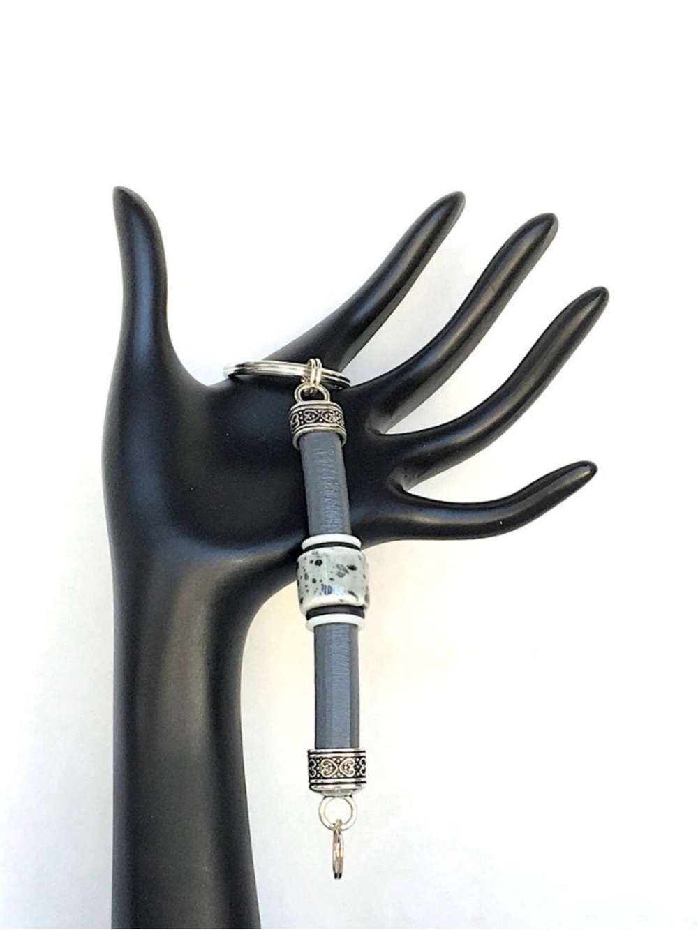 Keychain Leather - Picture 4 of 6